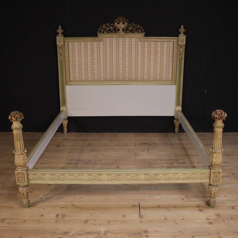 Lacquered Italian double bed in the Louis XVI style from the 20th century