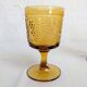 Verre à pied ambré motif vendange vintage