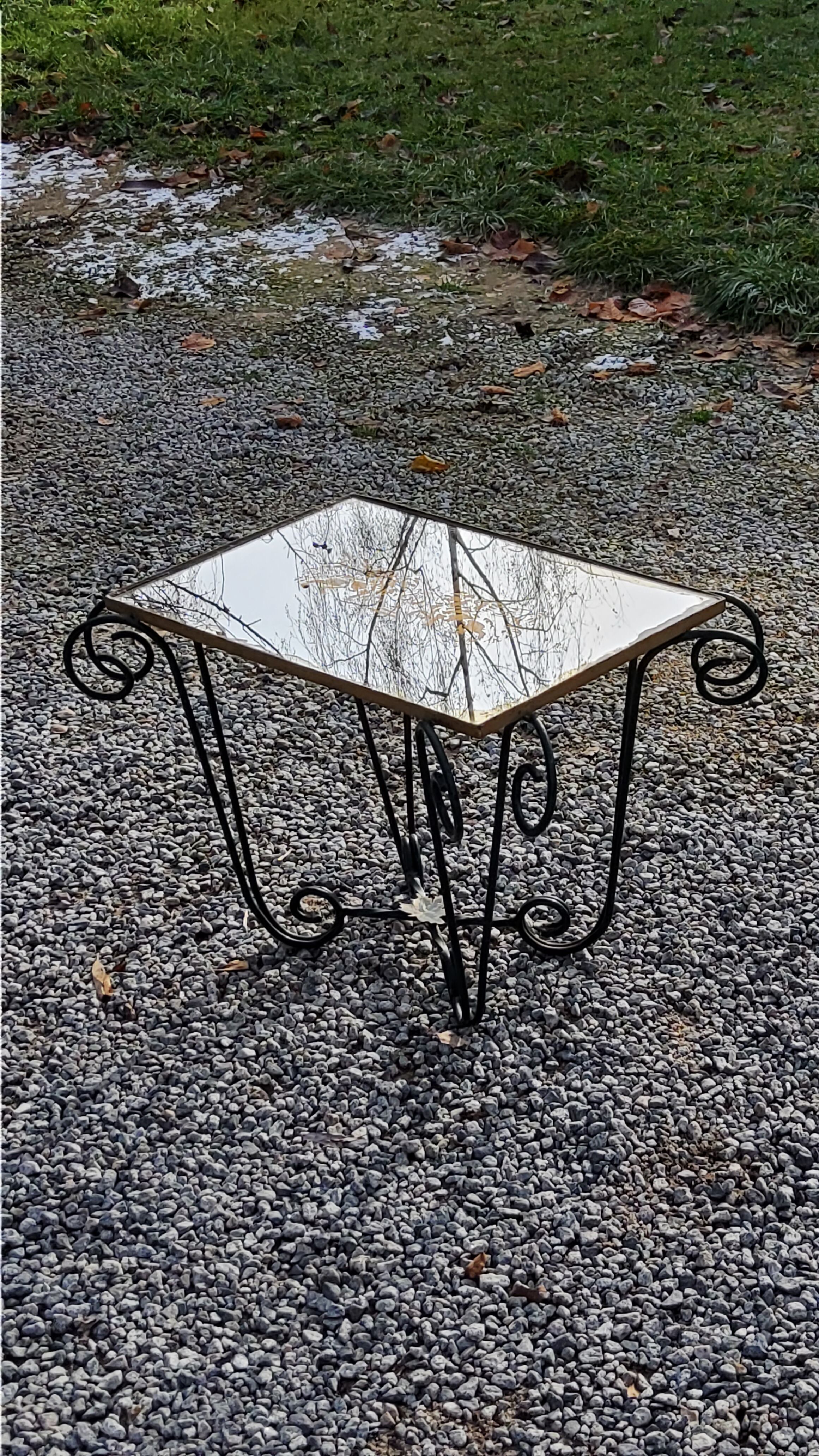 Coffee table end of sofa of the 50s mirror tray base wrought iron