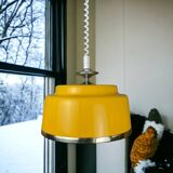 Lampe de cuisine rétractable en métal jaune moderne du milieu du siècle
