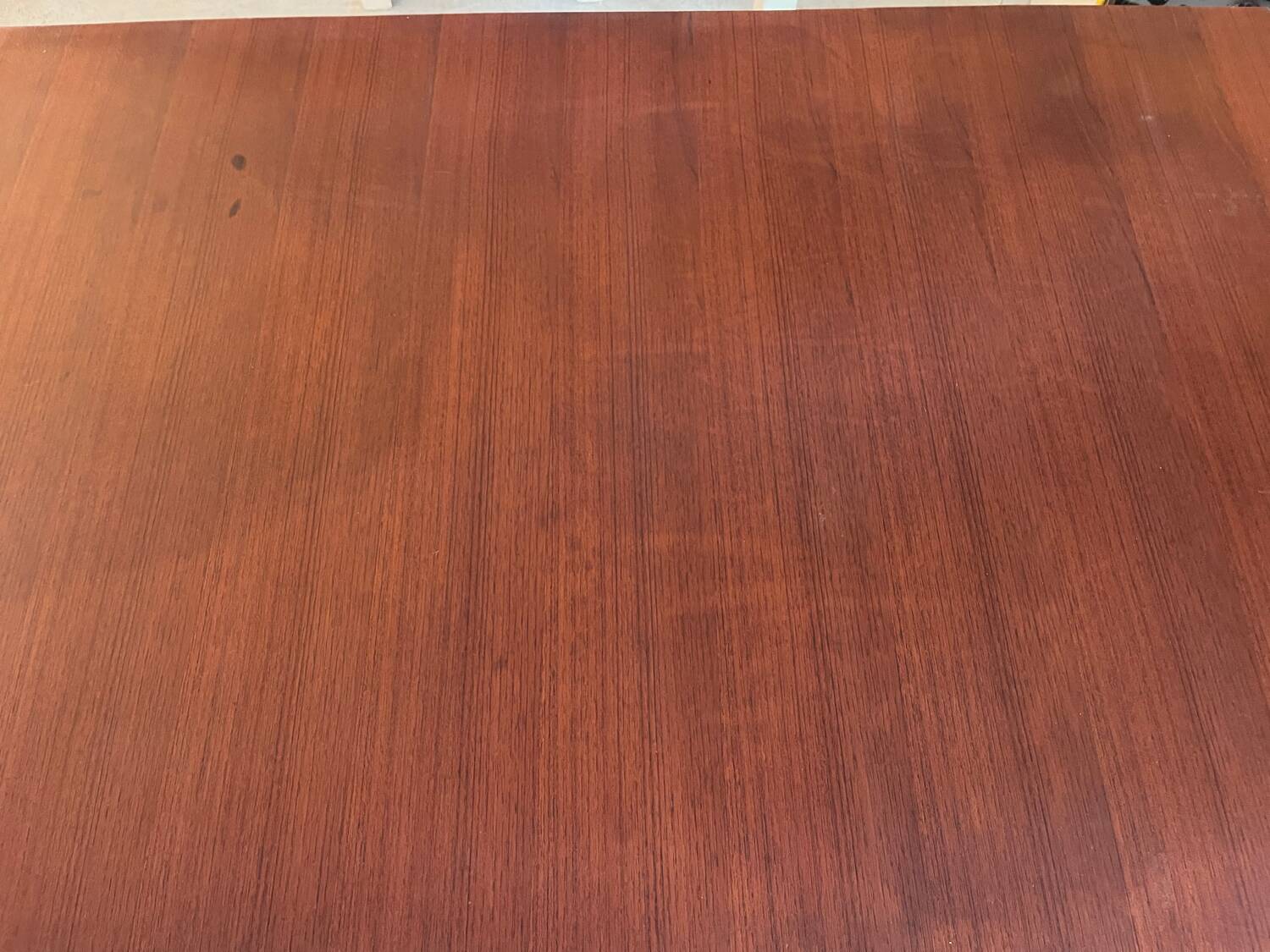 Mahogany table from the 1950s