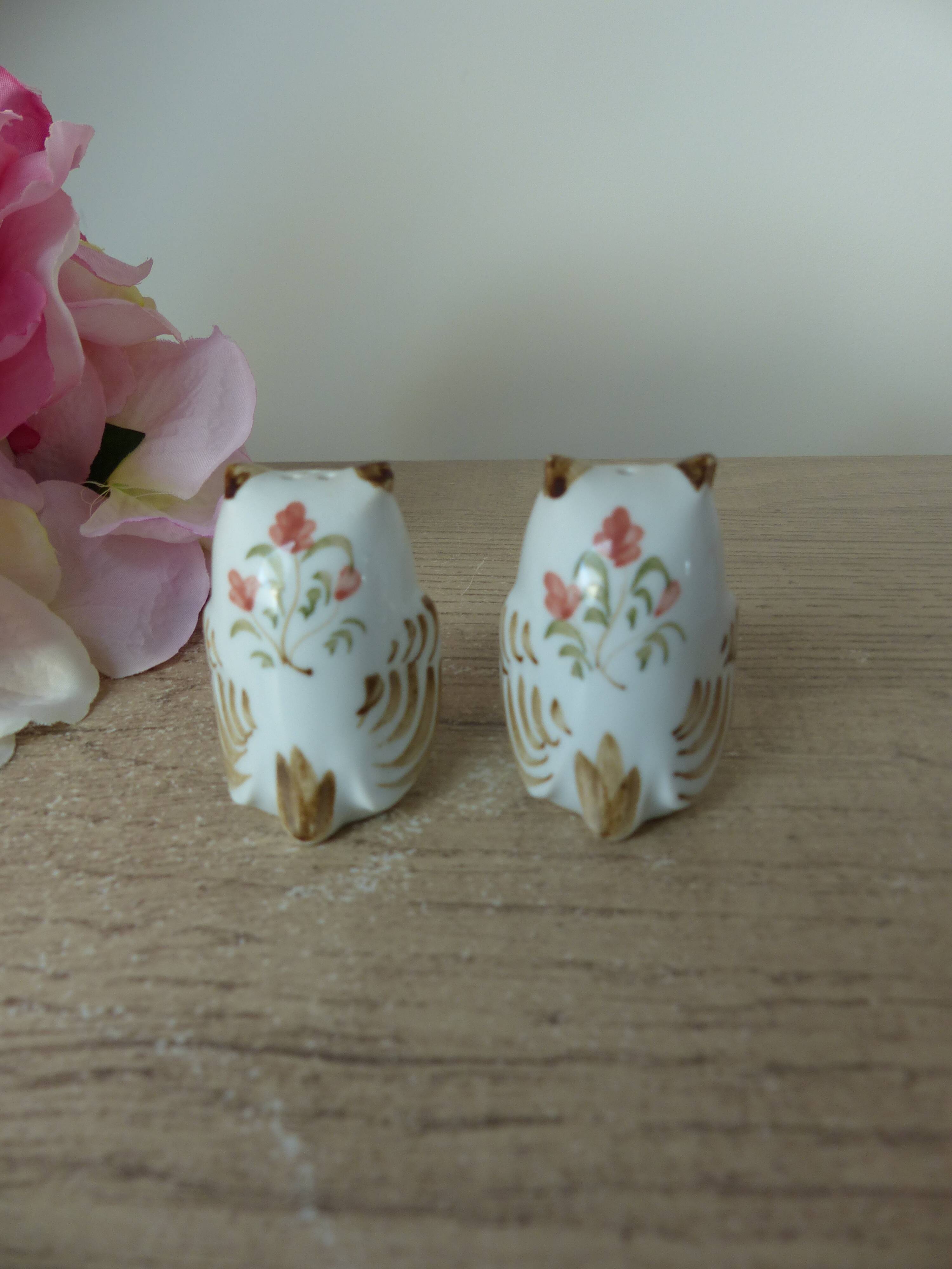 Old vintage hand painted ceramic owl salt and pepper shakers
