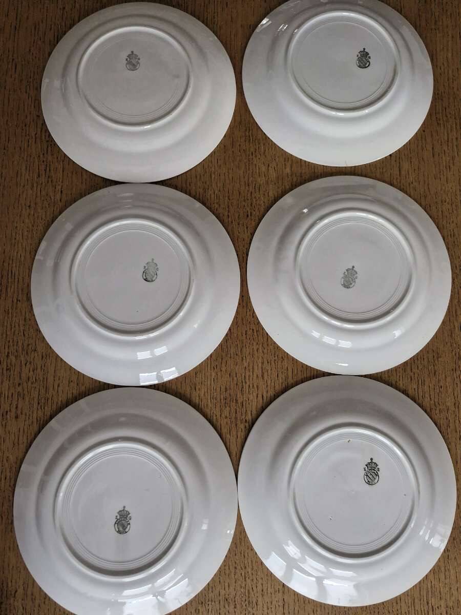 Antique service – KG Lunéville – 12 plates with red & green floral decoration