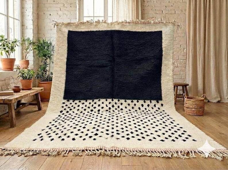 Handmade pure wool rug with colourful patterns 1.5/2.5 m