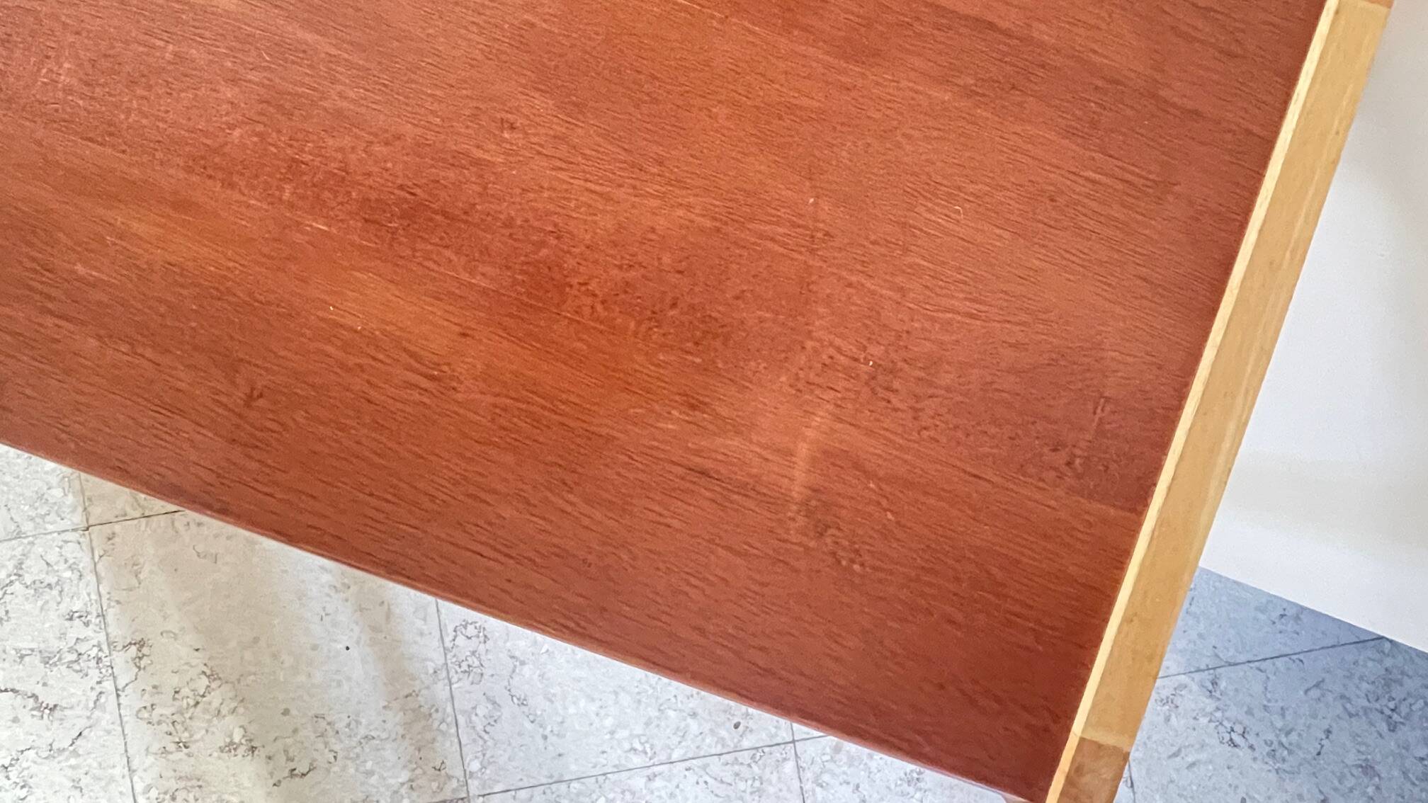 Table basse bois exotique vintage