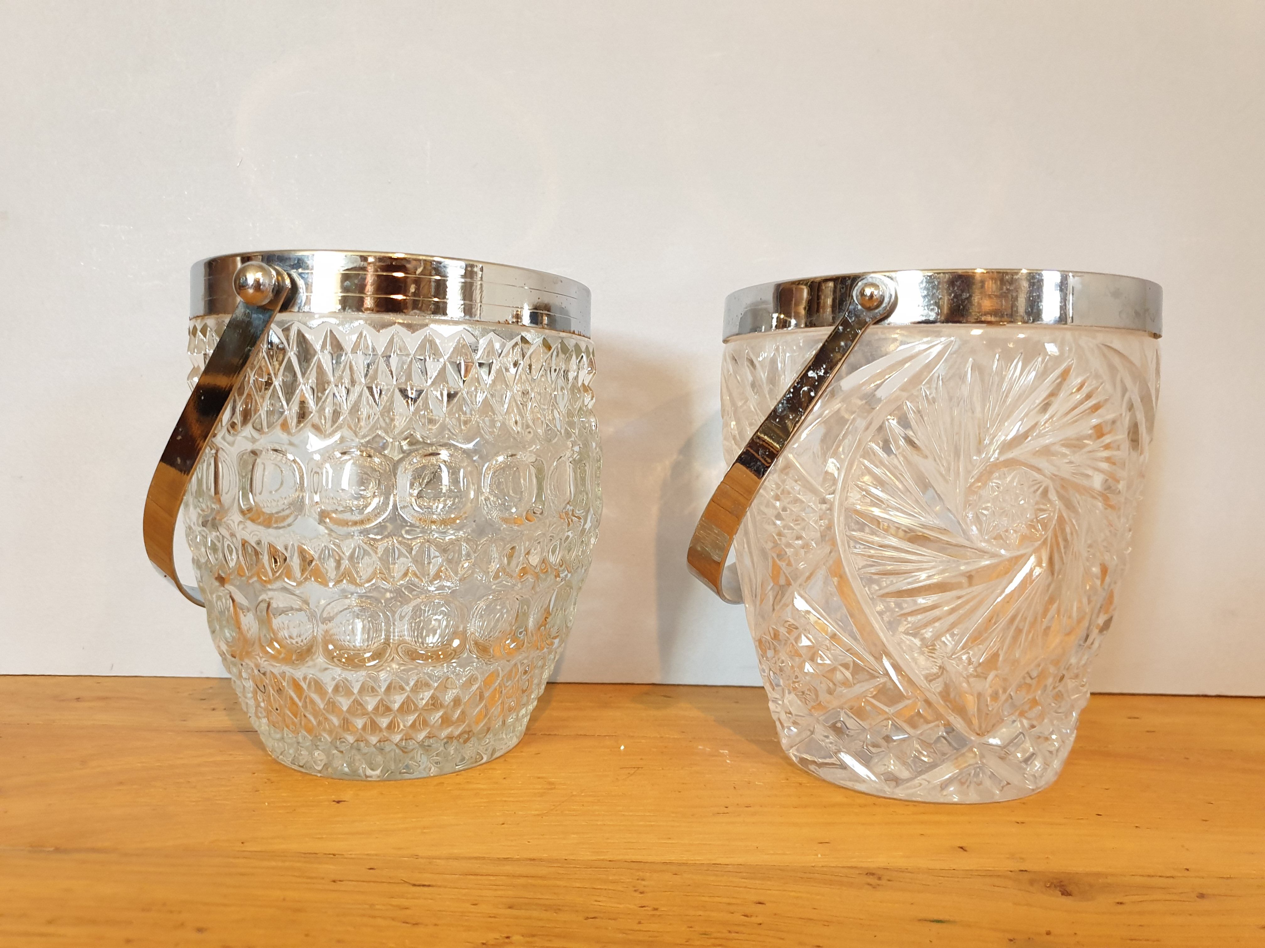 Duo of ice buckets