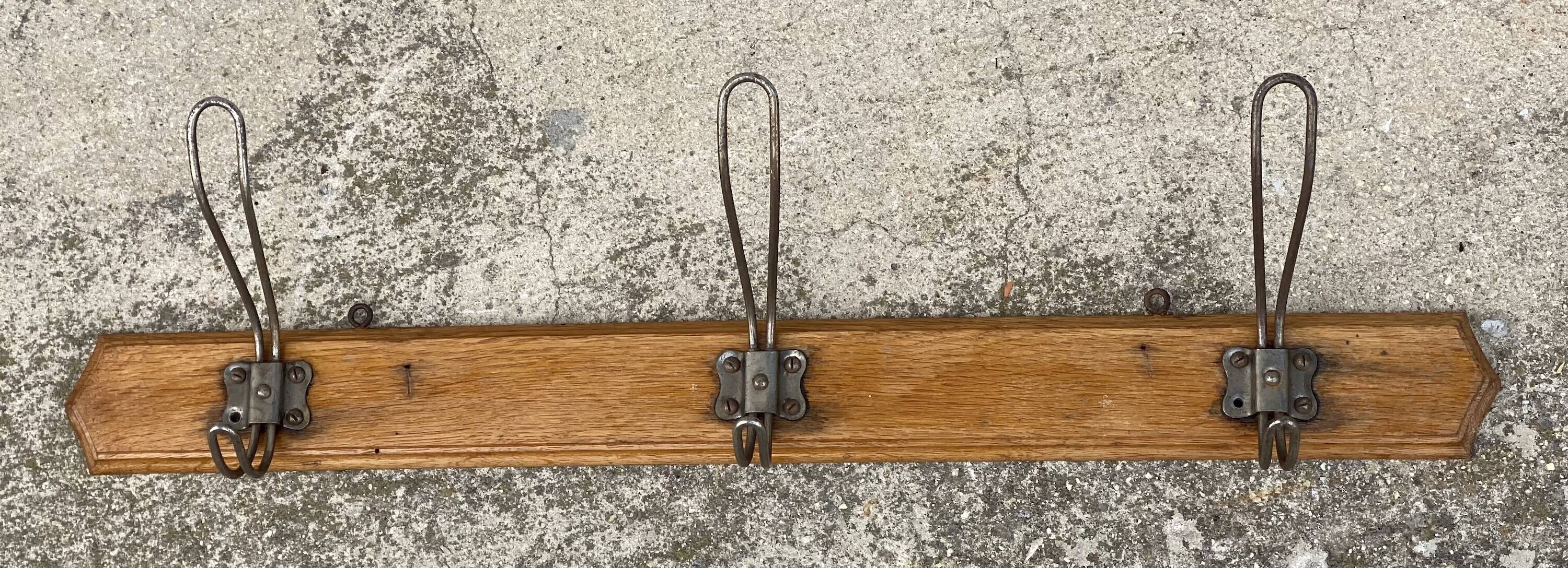 Wall-mounted coat rack with 3 hooks Vintage 1900