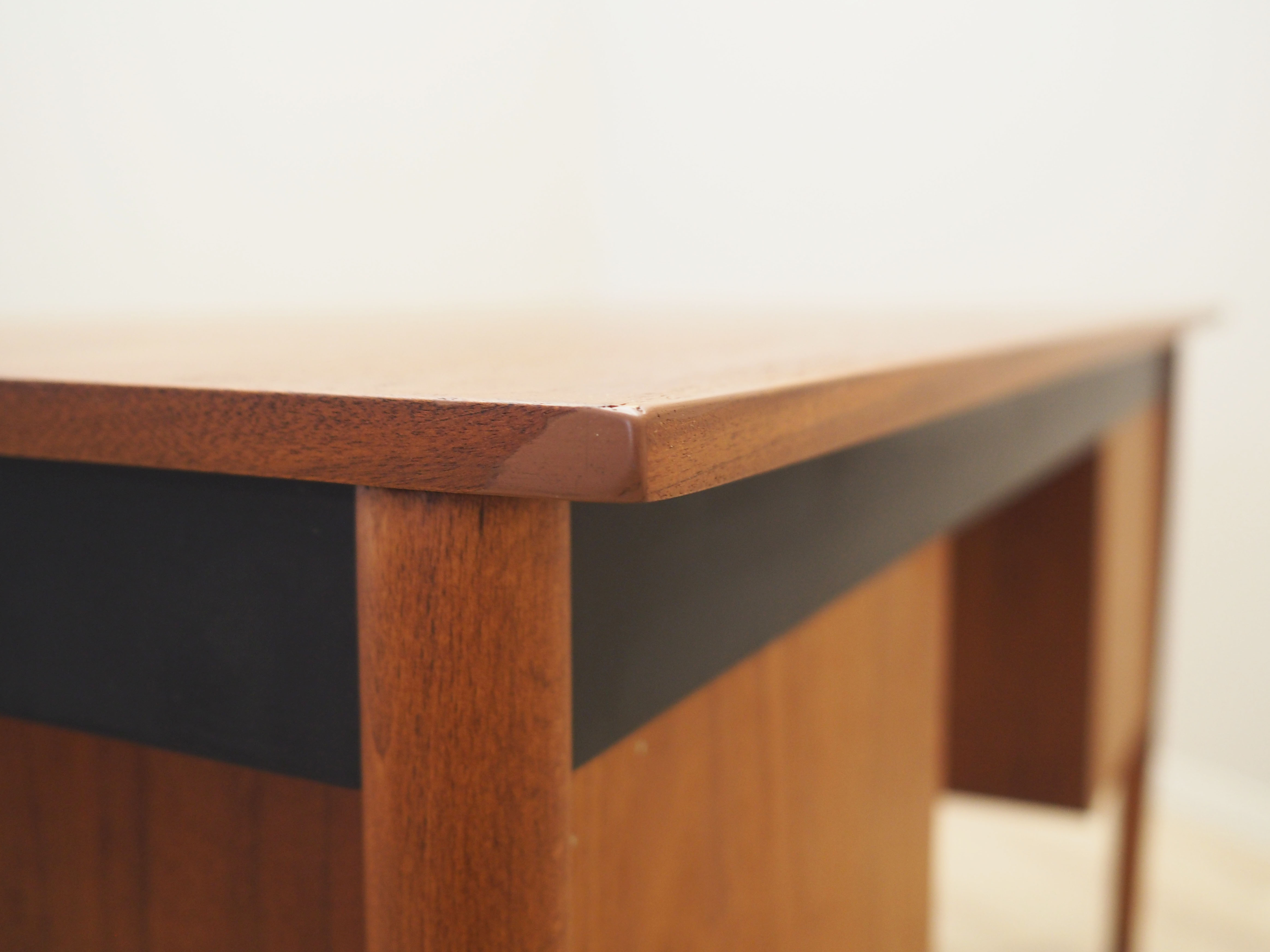 Desk teak, Danish design, 70's