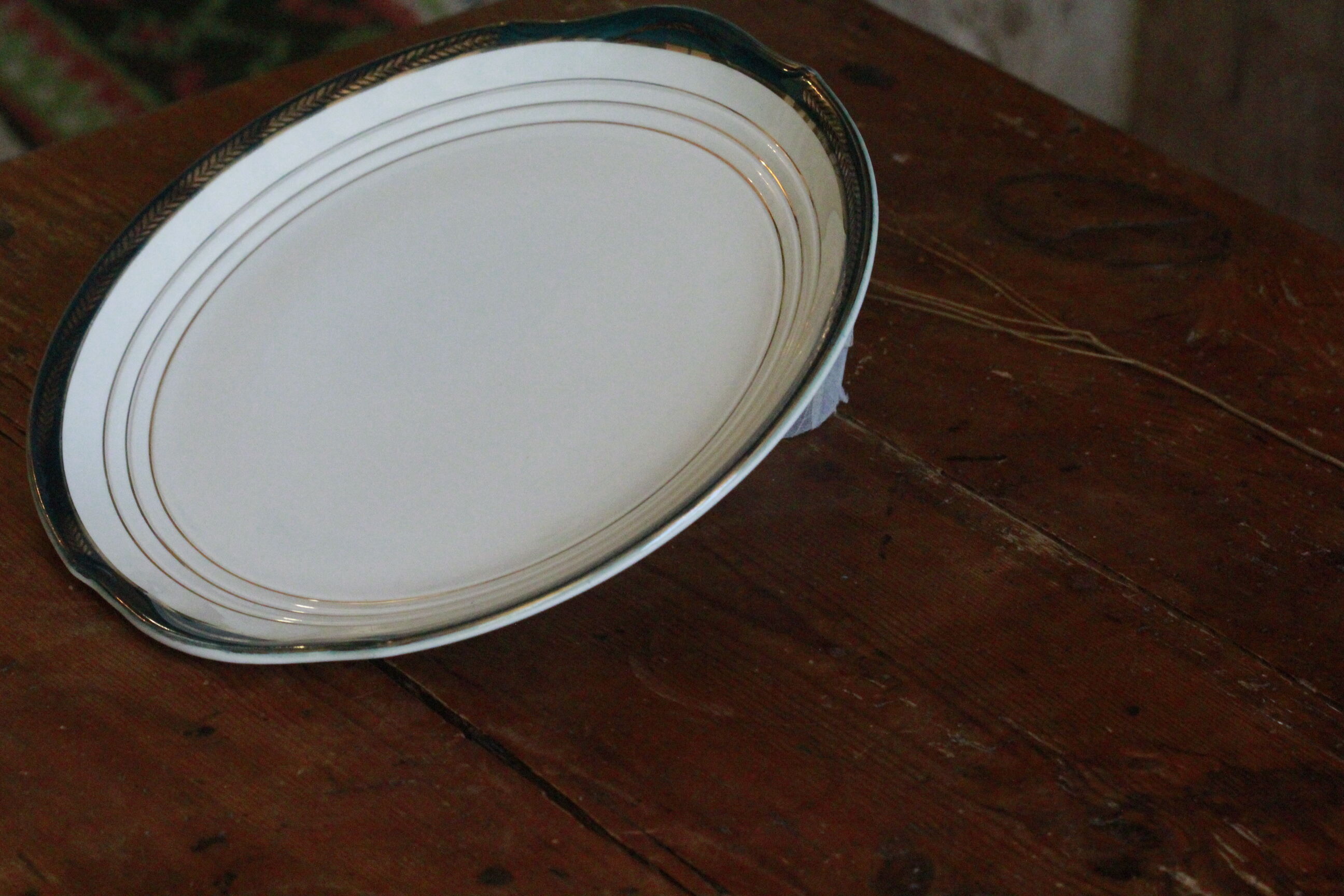 Ancien plat chinon