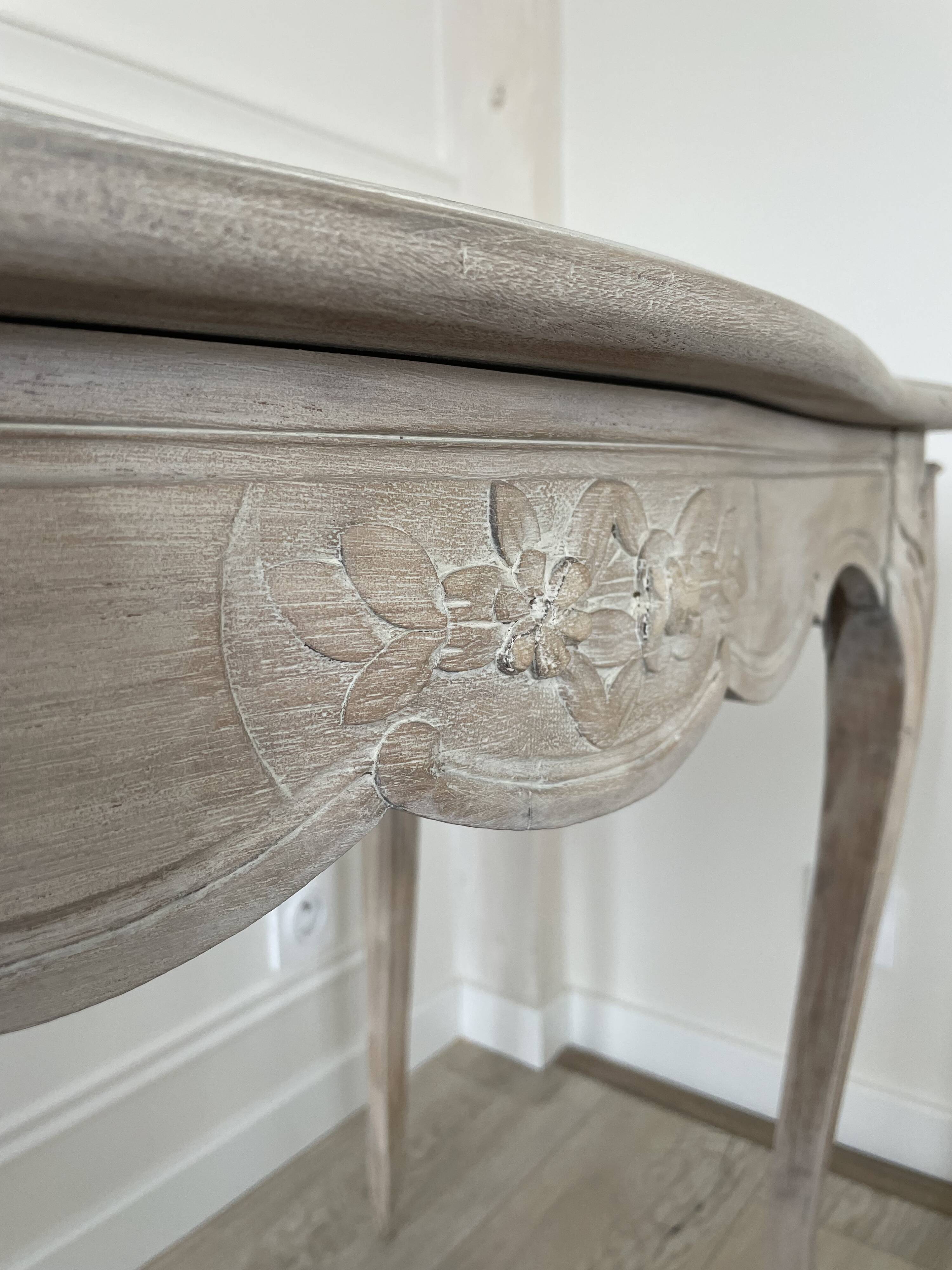 Table/ bureau style Louis XV