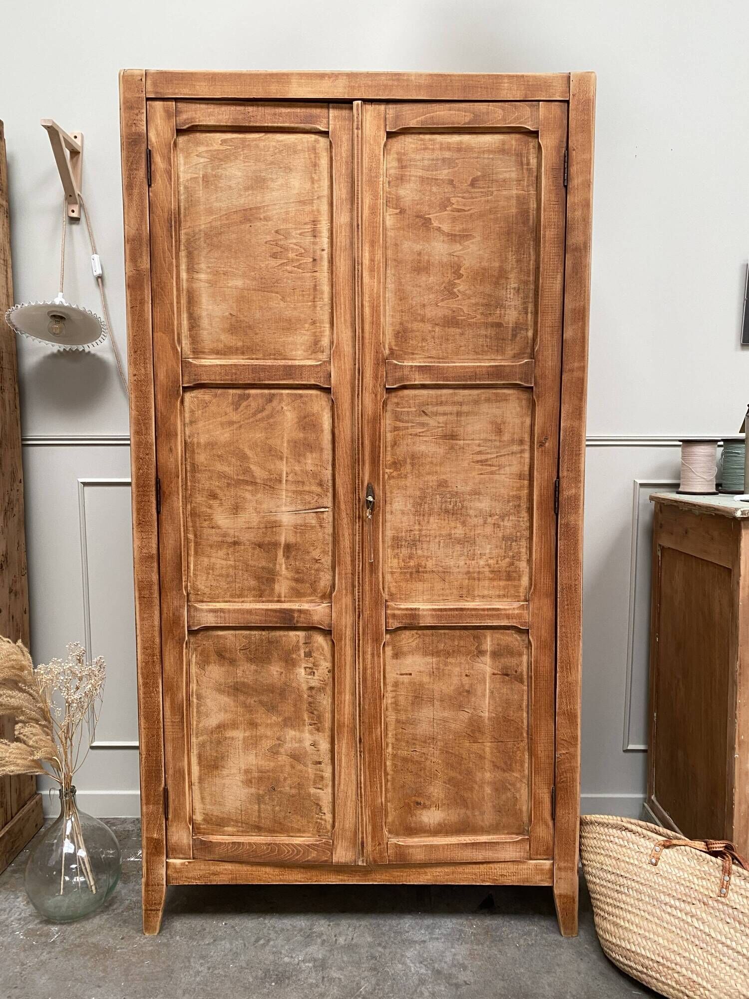 armoire parisienne ou penderie