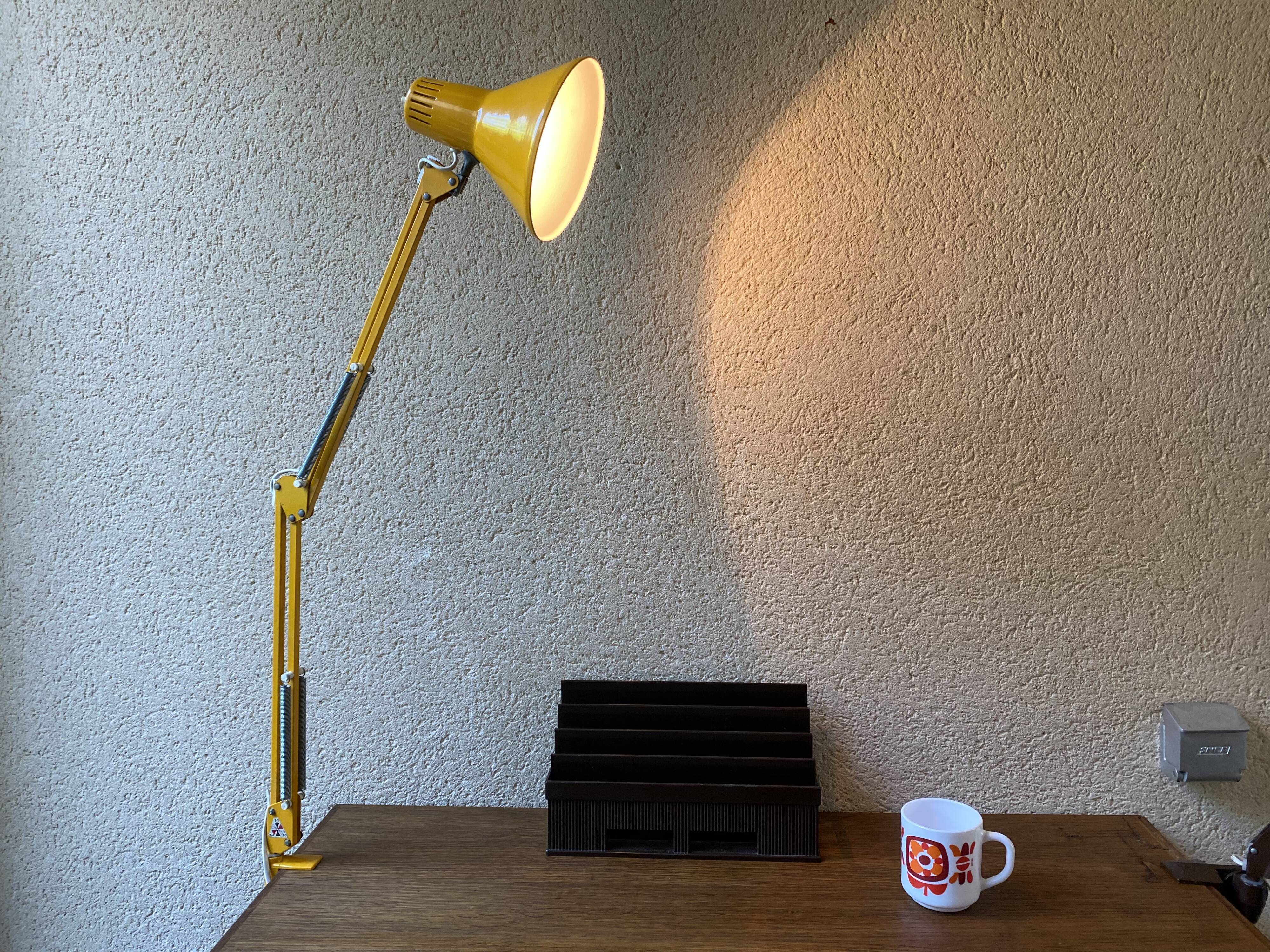 Desk lamp architect Twist t1 vintage Italian design 70