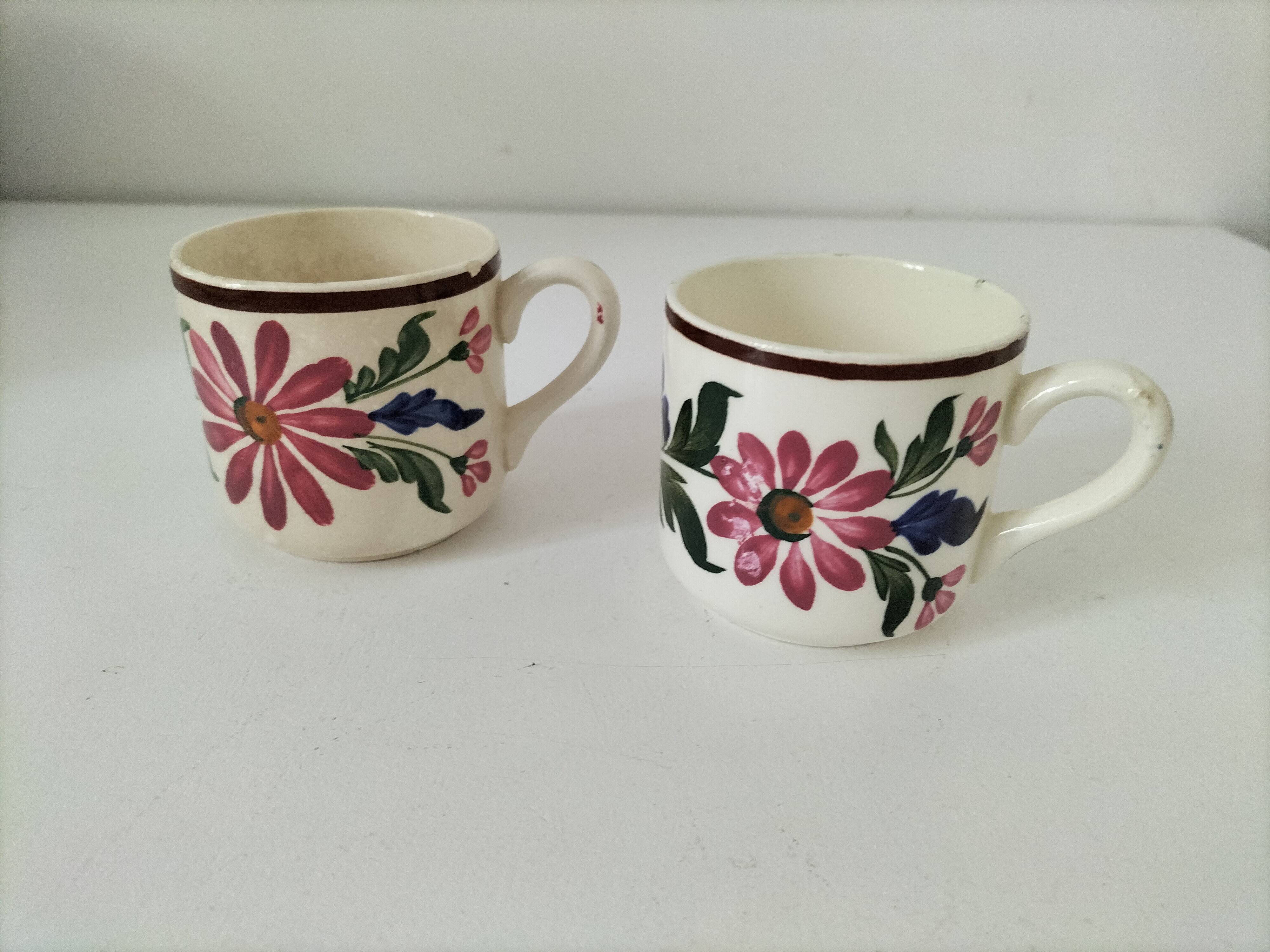 Duo de tasses anciennes Saint-Amand – Décor floral 4146 (années 1930–50)
