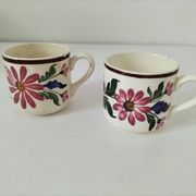 Pair of antique Saint-Amand cups – Floral decoration 4146 (1930s–50s)