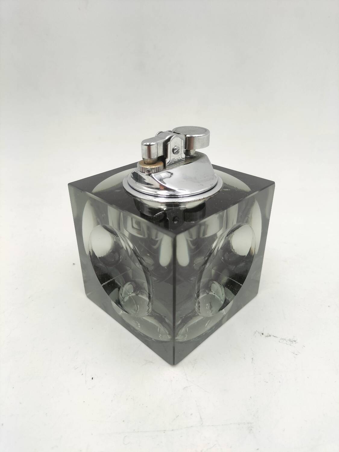 Briquet Antonio emperor ice cube model