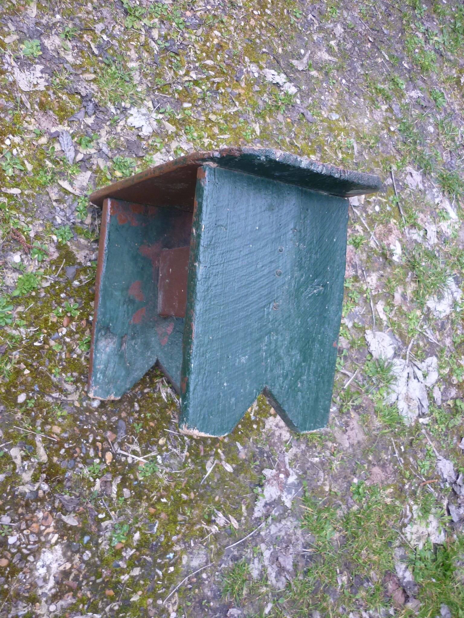 Vintage brutalist farmhouse stool bench