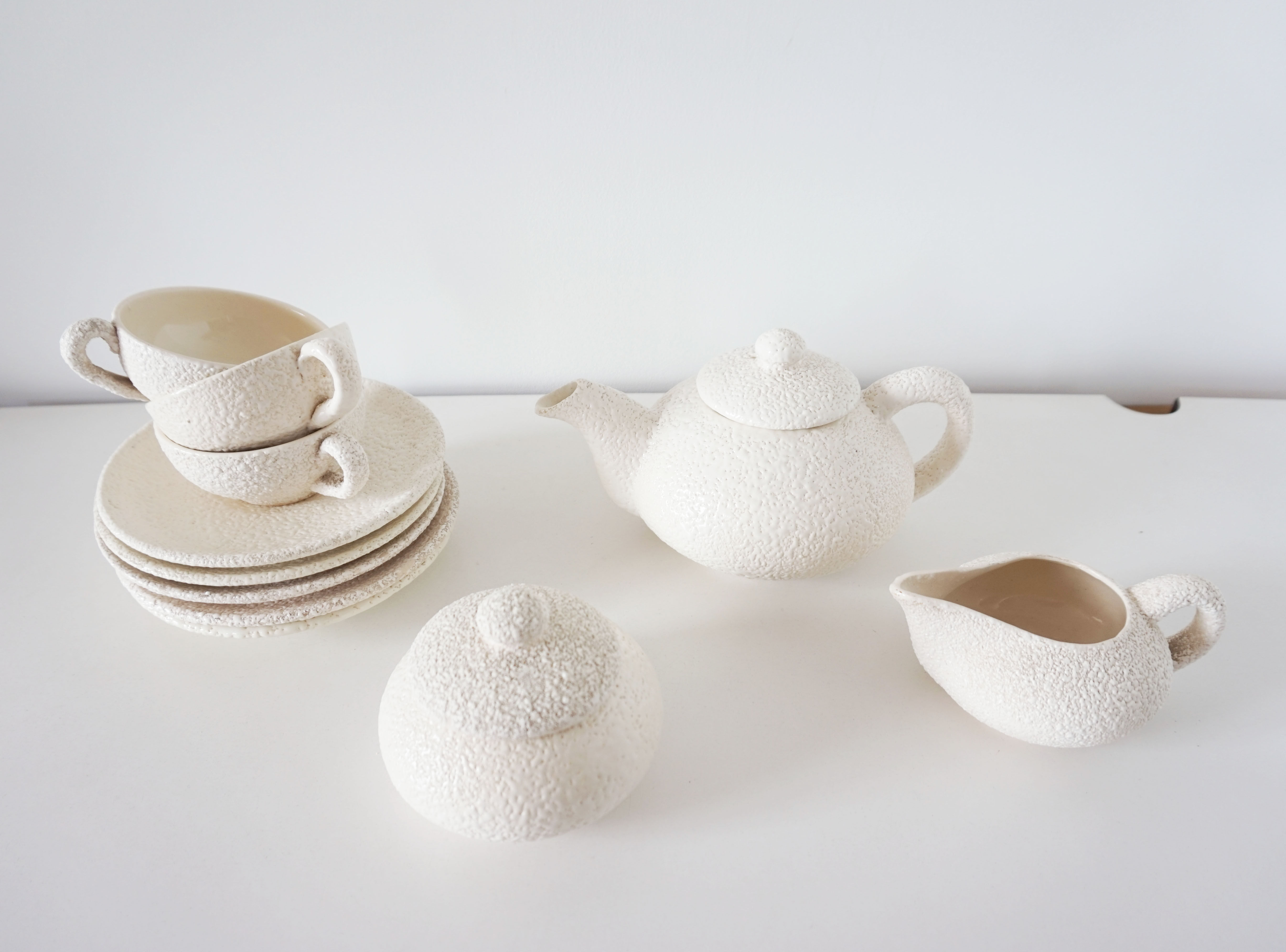 White ceramic coffee or tea set