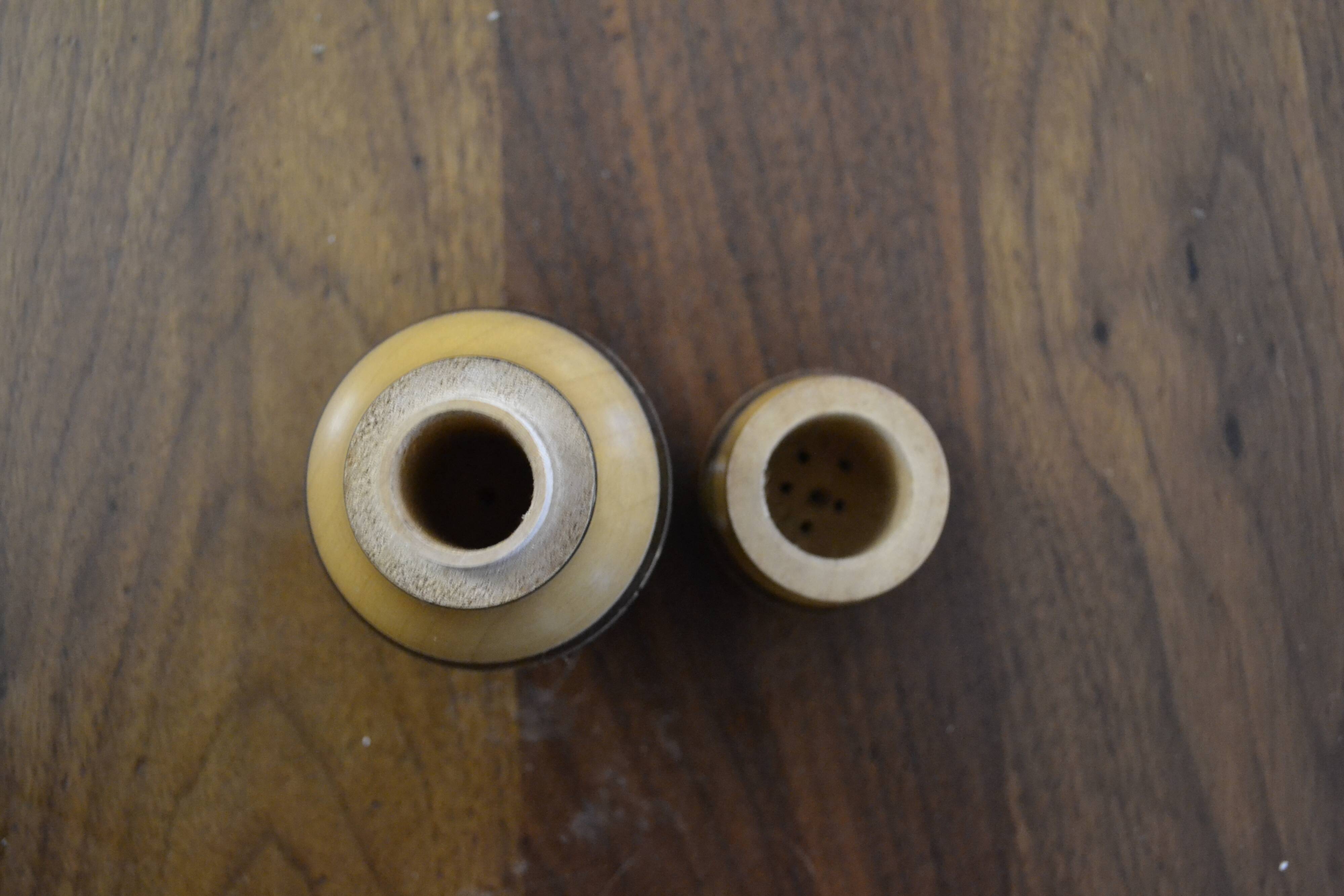 Wooden pepper pot
