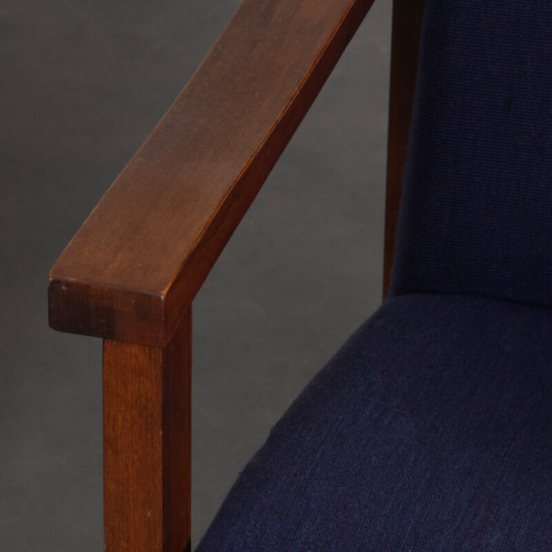 Paire de fauteuils en bois des années 1970
