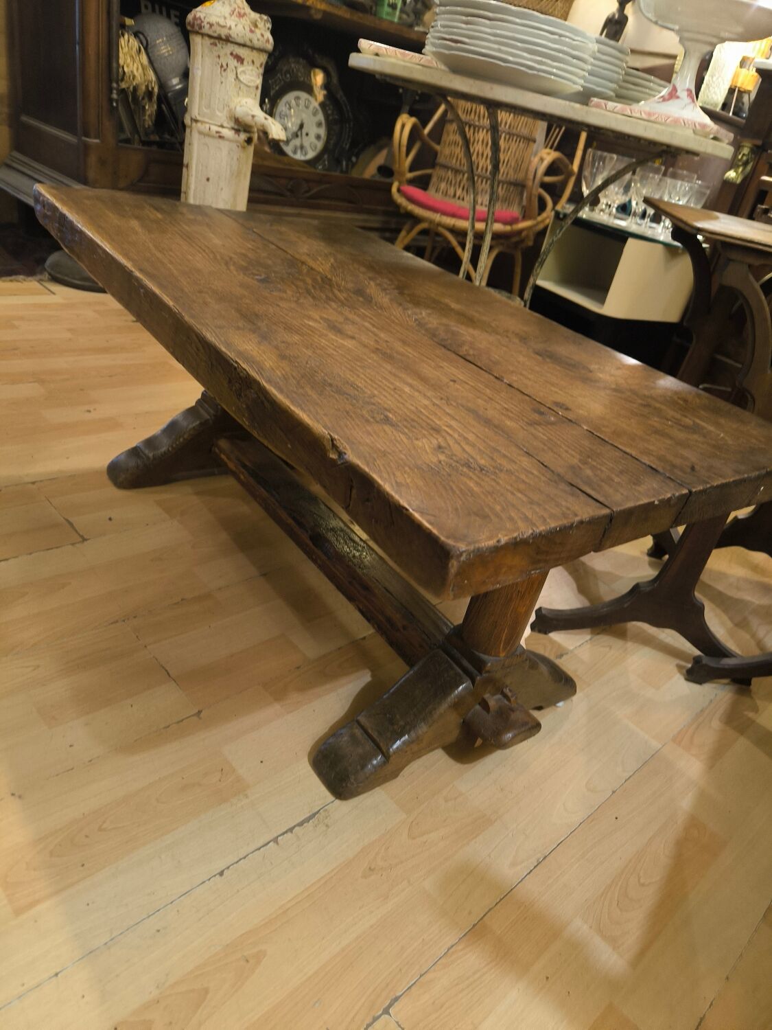 Monastery coffee table in solid elm.