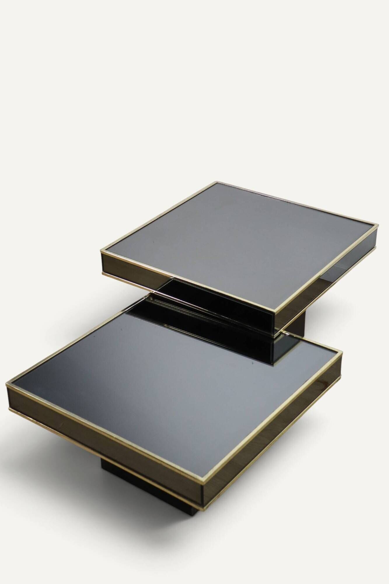 Modular coffee tables edition Cidue, by Willy Rizzo from the 1970s.