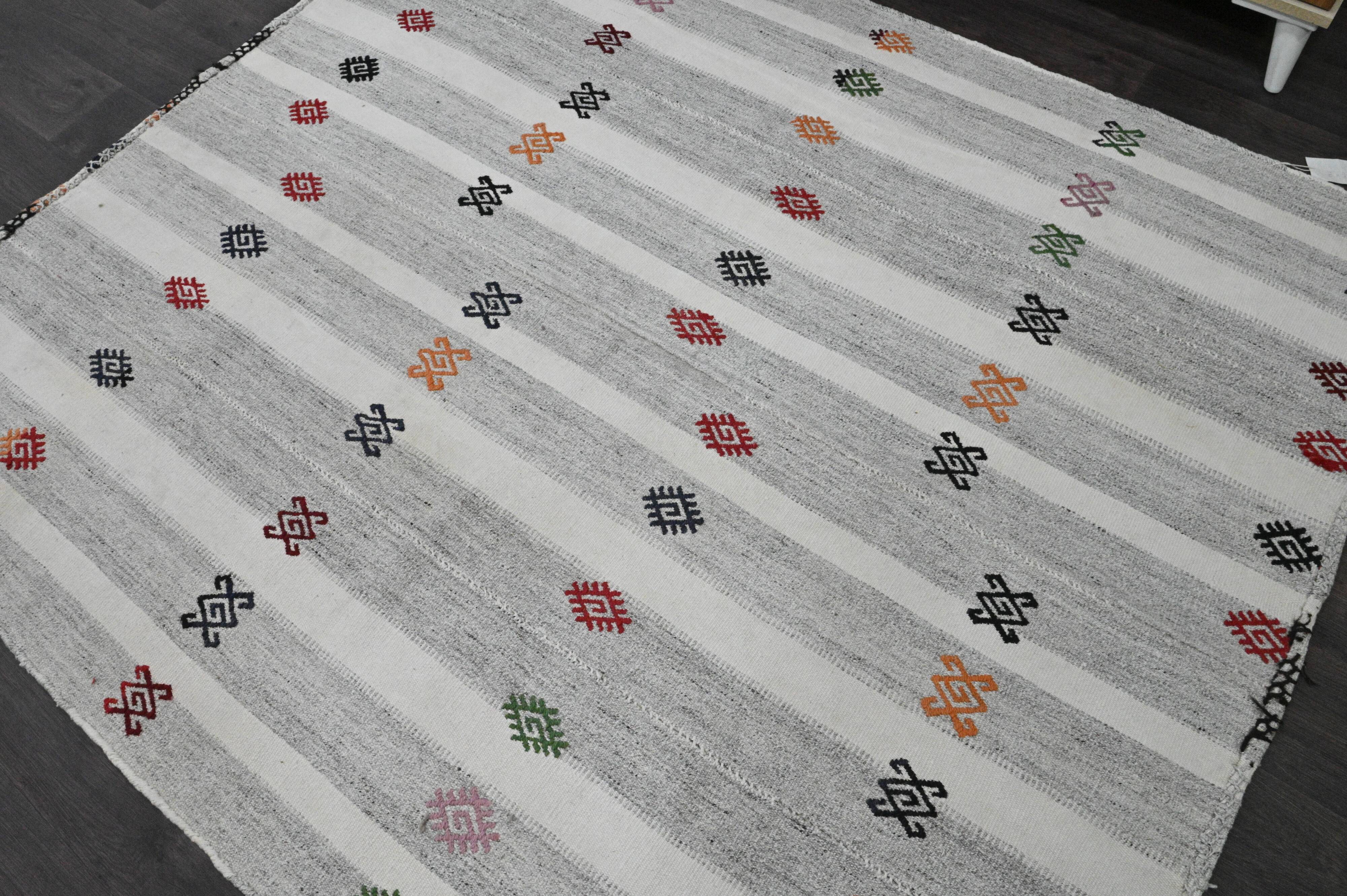 Vintage Turkish Kilim Rug 162x192 cm, Grey Stripes and Colorful Patterns