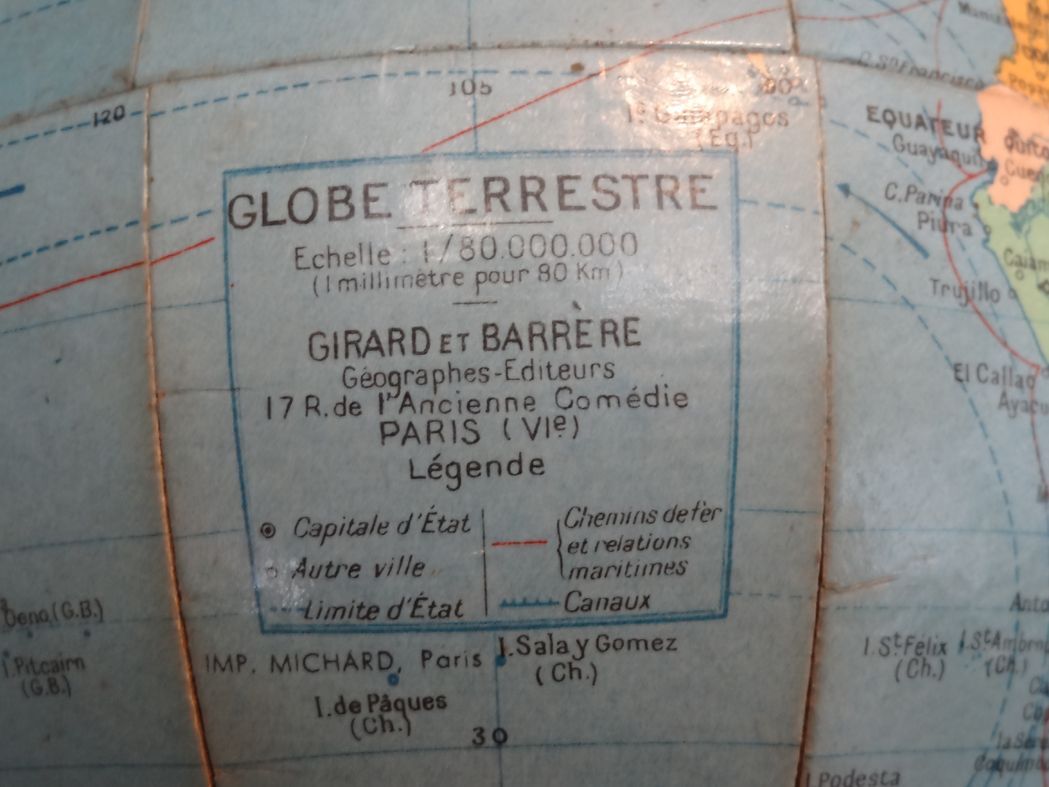Globe terrestre vintage Girard er Barrère années 60