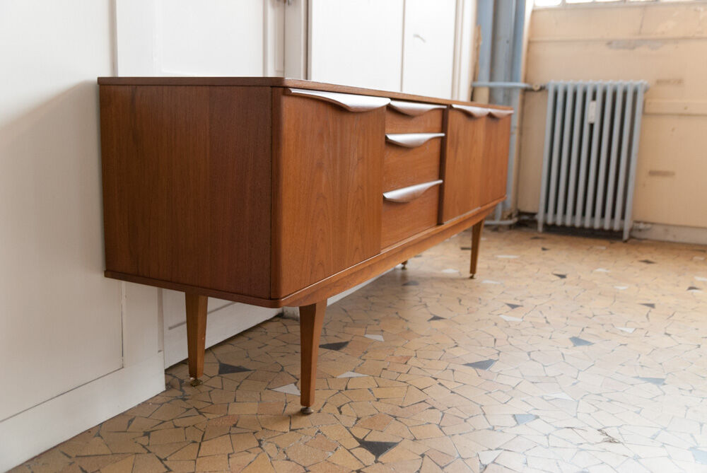 Stonehill Enfilade 198cm