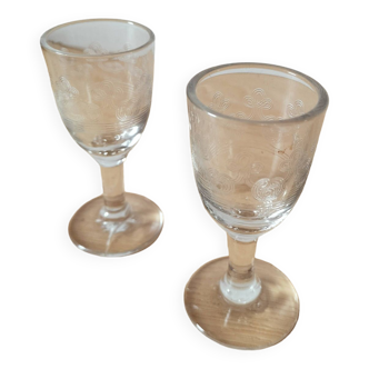 Set of 2 liqueur glasses