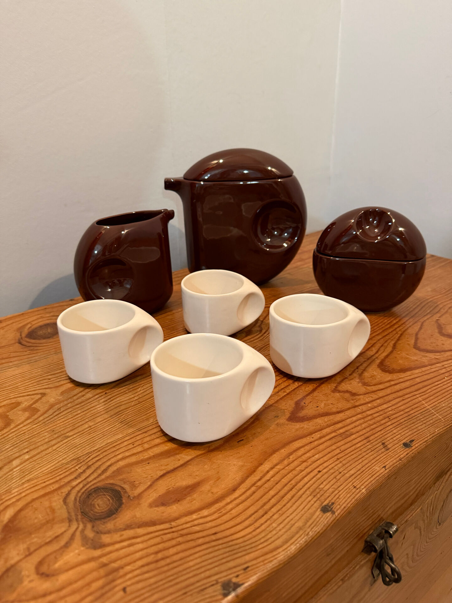 Coffee or tea service design Space Age Sele Arte Nove