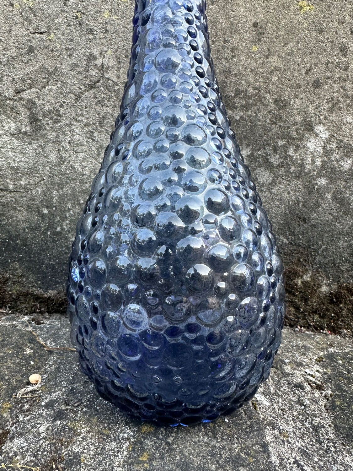 Carafe empoli purple mauve small bubbles hobnail