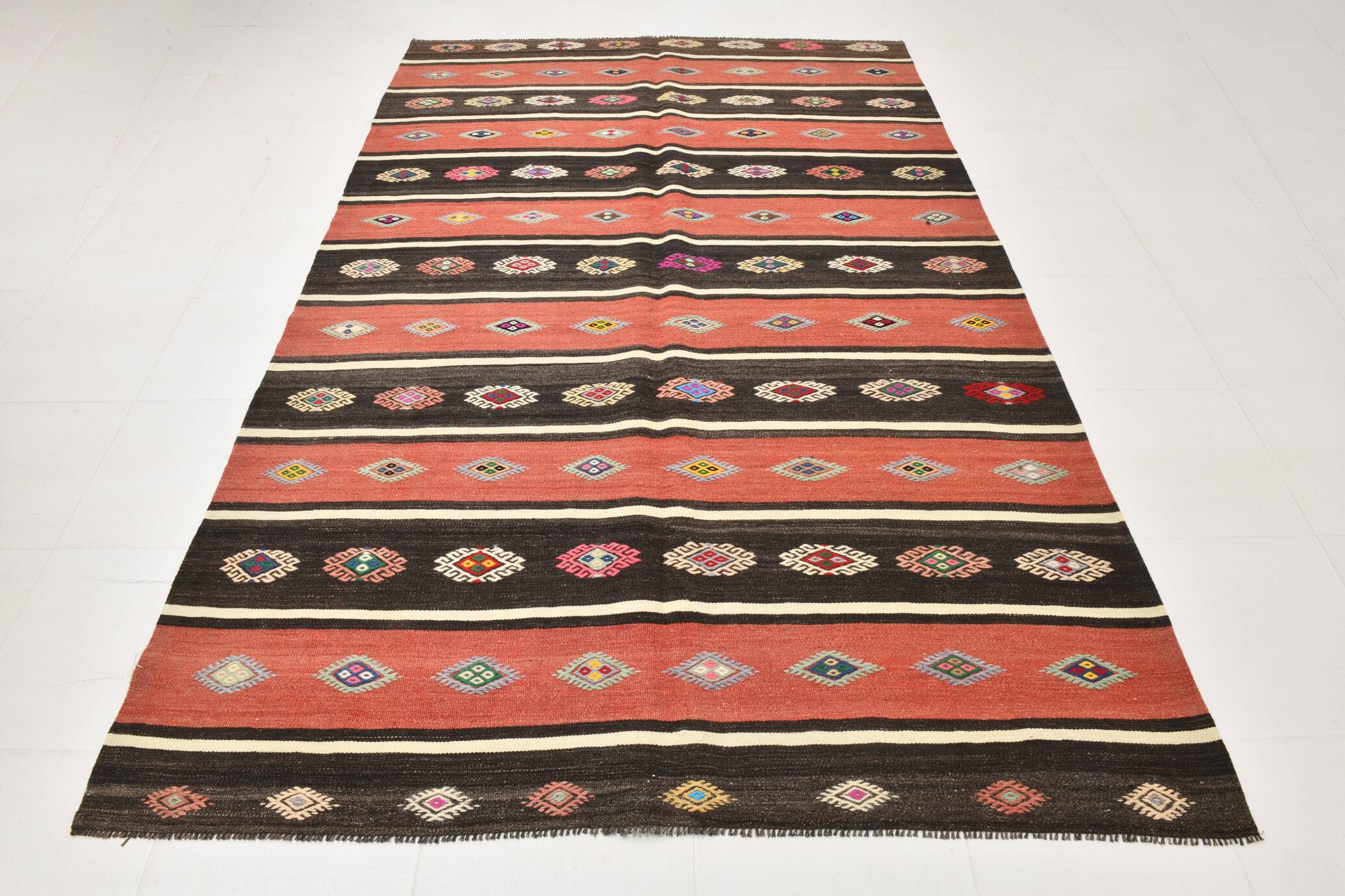6x9 Red Cream Handmade Wool Vintage Rug, 178x274Cm