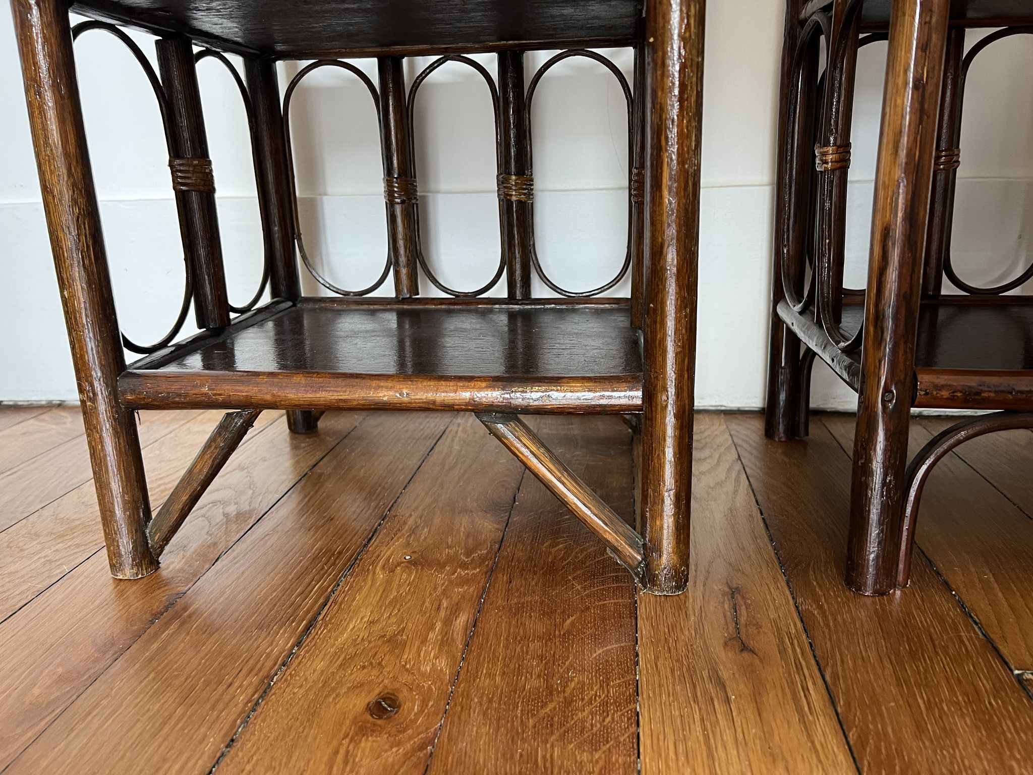 Pair of rattan shelves from the 70s