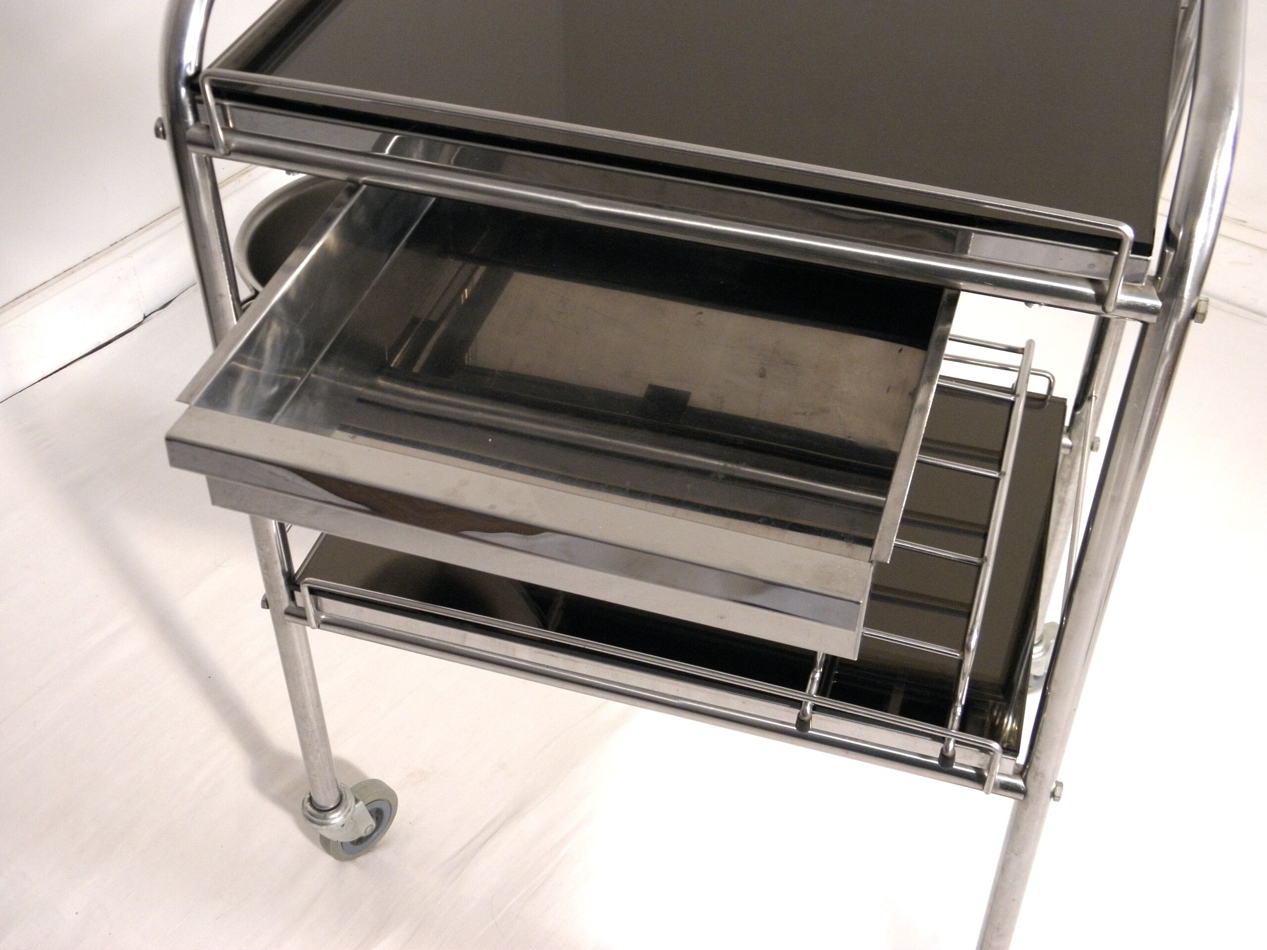 Cart serving stainless steel and glass 70s