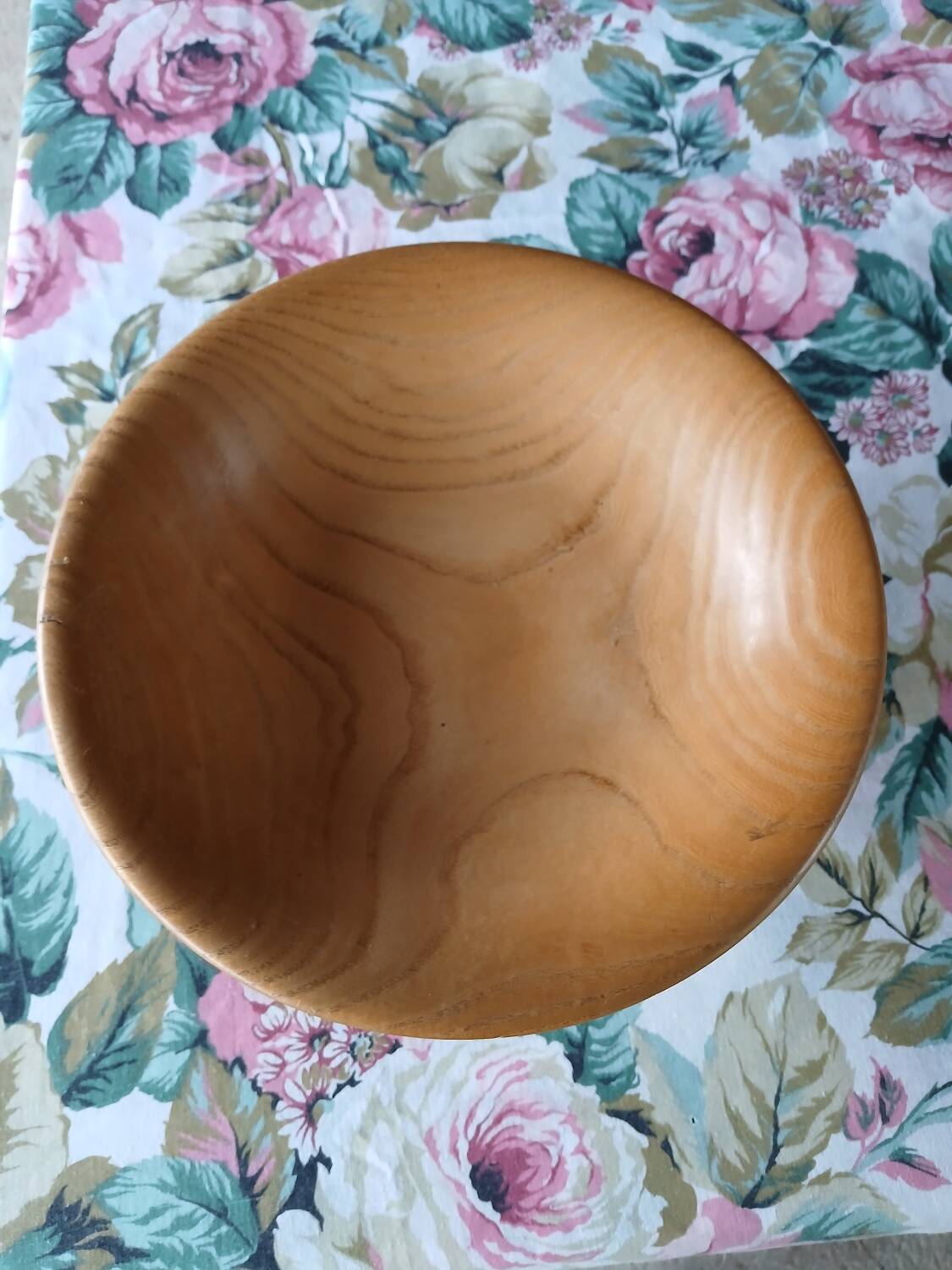 Wooden fruit bowl / bowl
