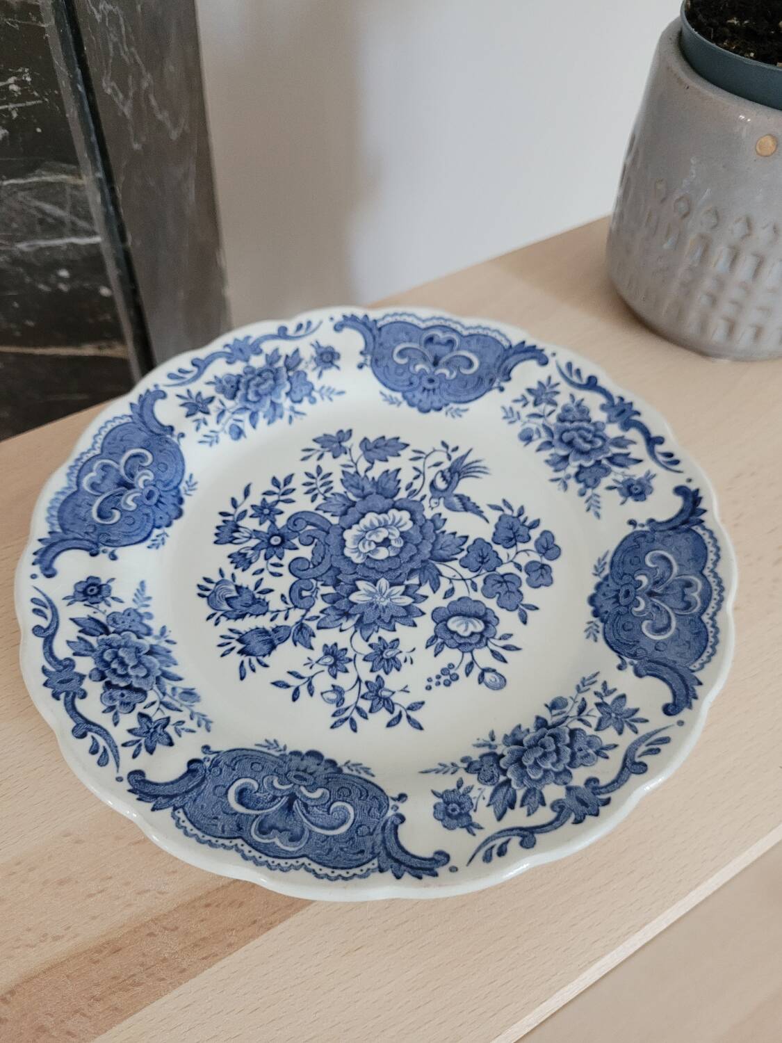 Ridgway "Windsor" dessert plate