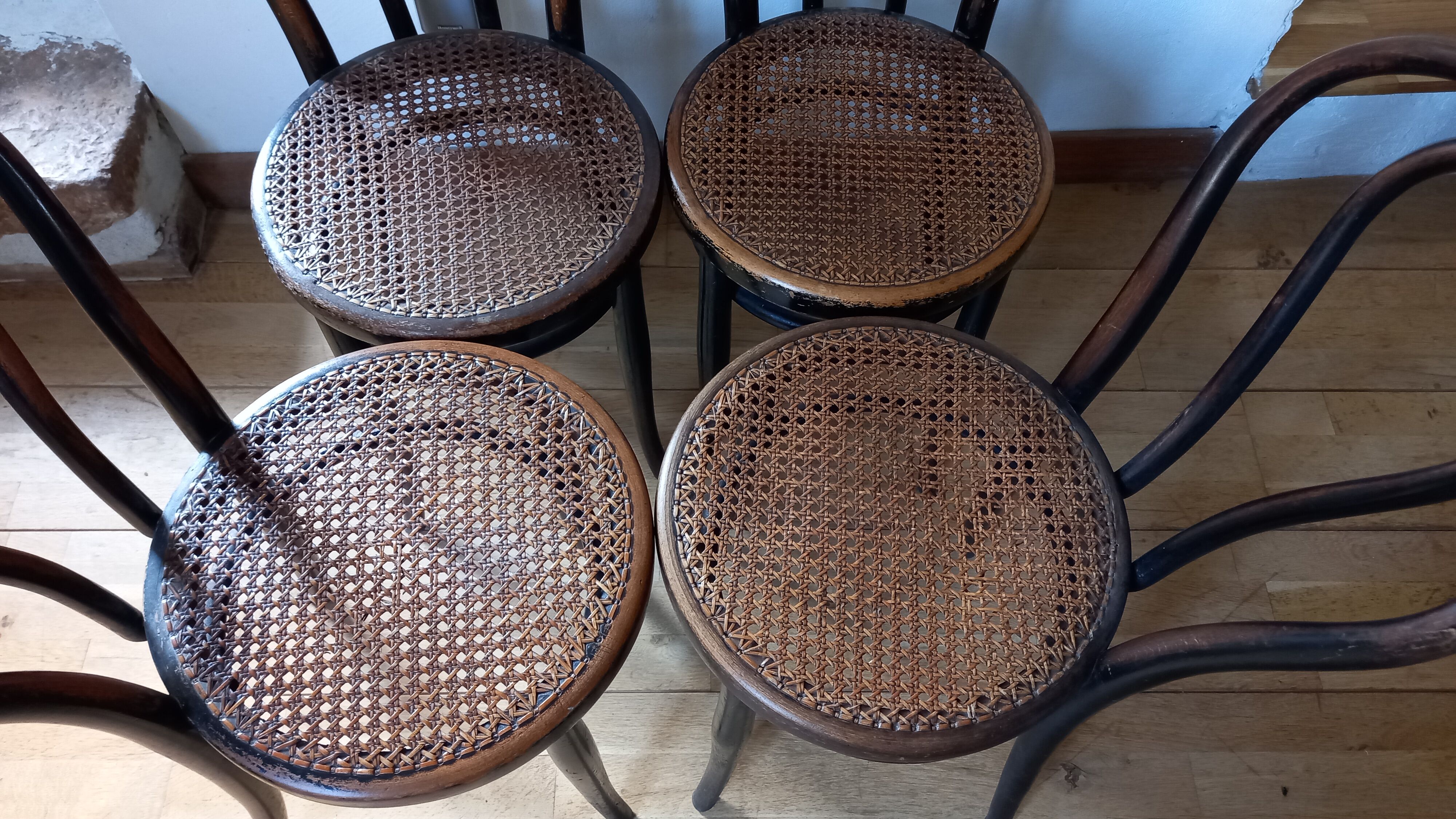 Lot de 4  chaises bistrot signées J § J Kohn 1900