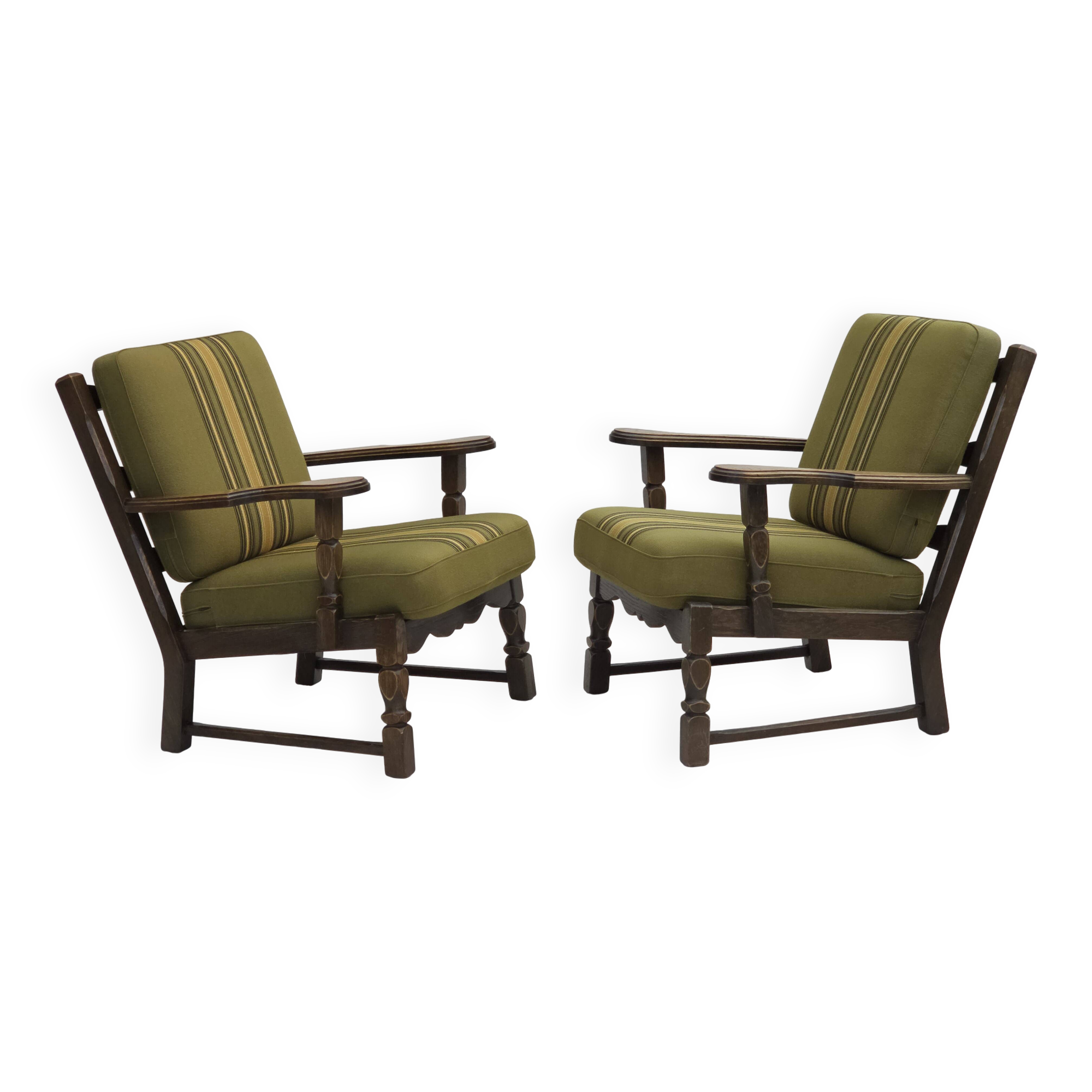 1970s, pair of Danish armchairs, original green furniture wool, oak wood.