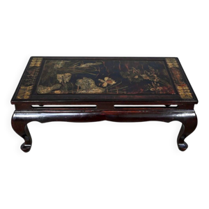 Table Basse en Bois Laqué,