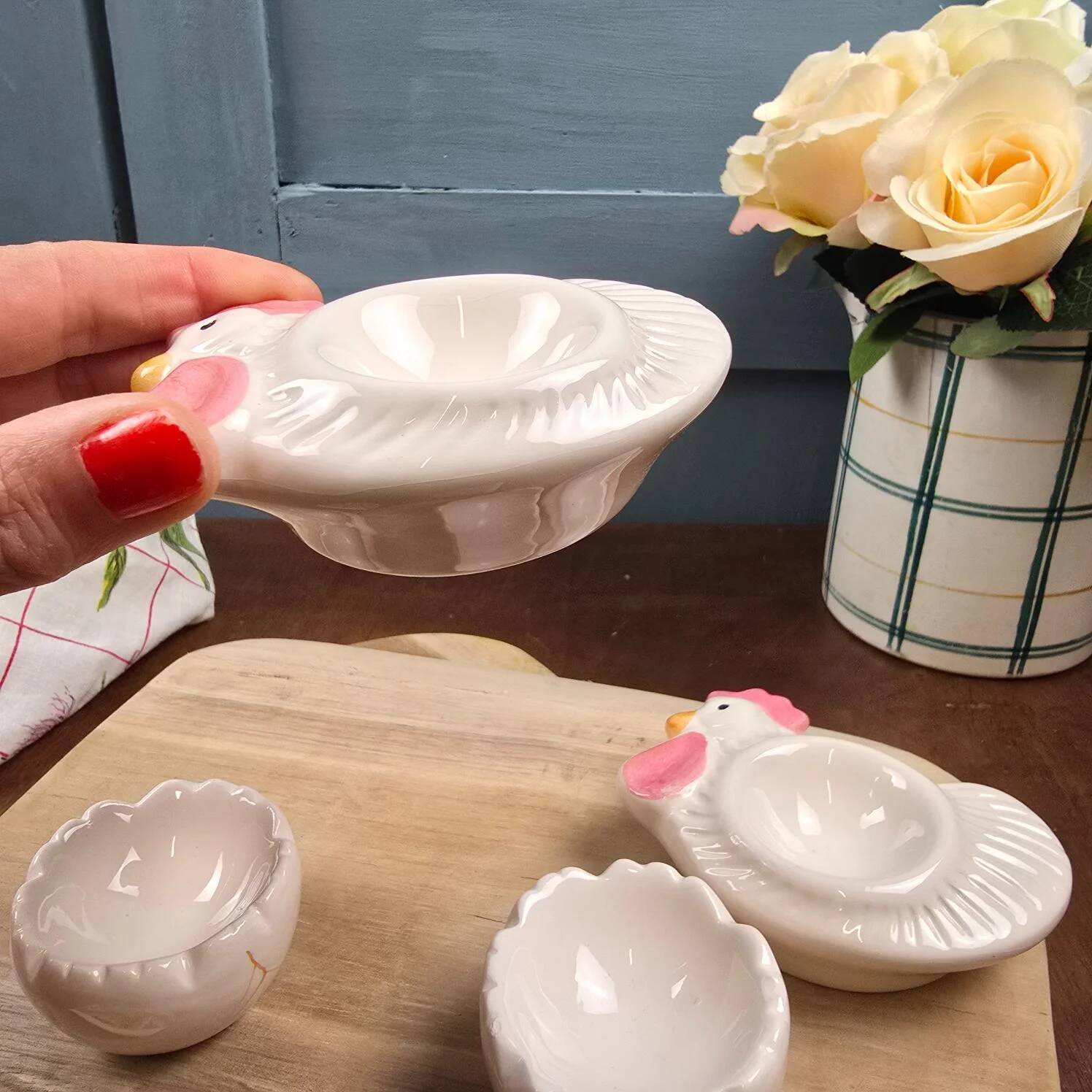 Vintage egg service for 2: Chicken egg cups & shells + fabric hats