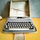 Typewriter Consul 232