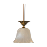 Suspension in striated glass and gilded metal