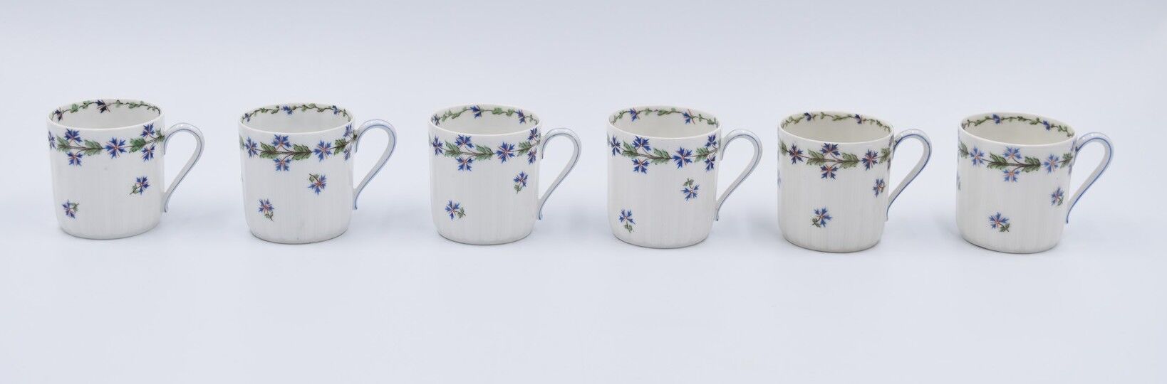 6 cups and saucers porcelain Haviland Limoges barbed-wire décor