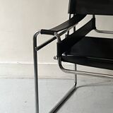 Wassily tubular armchair in chrome & black leather, designed by Marcel Breuer in 1970.