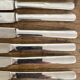 Couteaux vintage en inox dans boite
