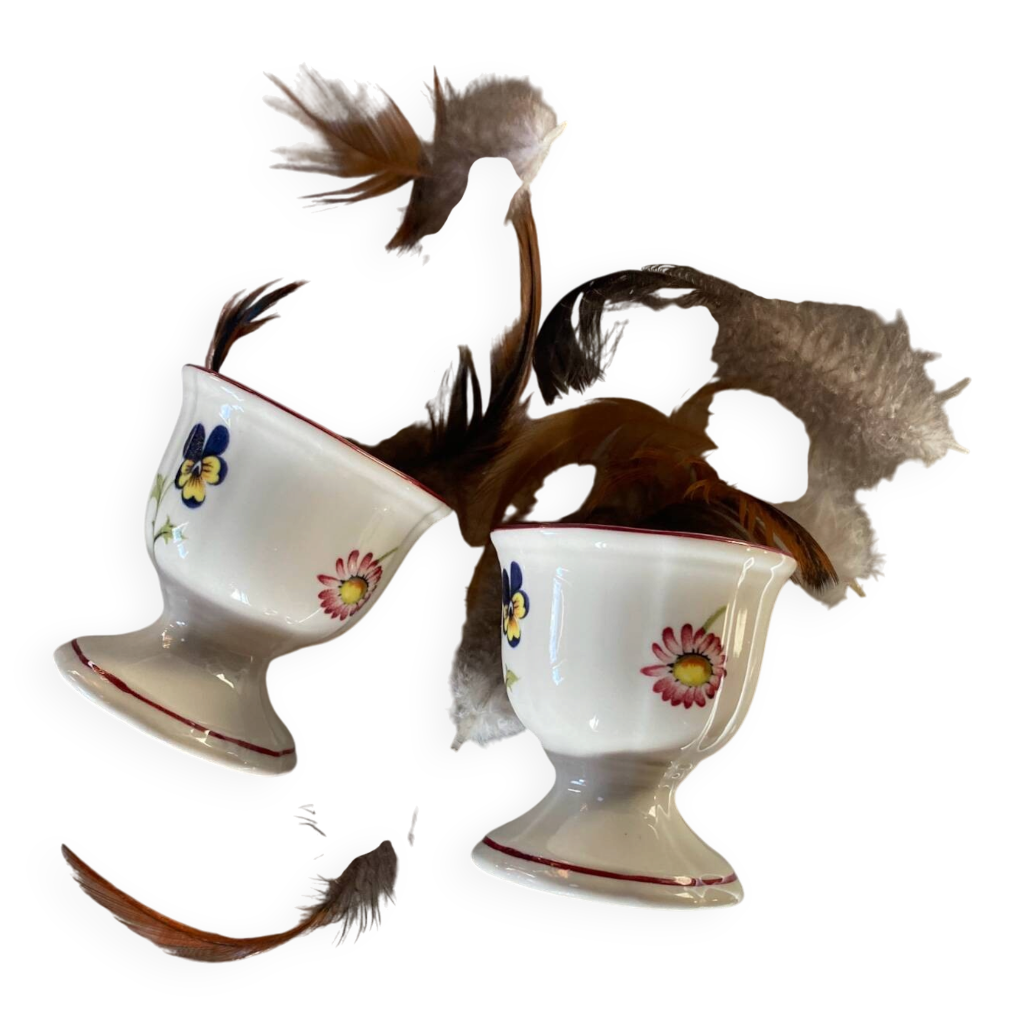 Set of 2 porcelain egg cups by Villeroy and Boch.