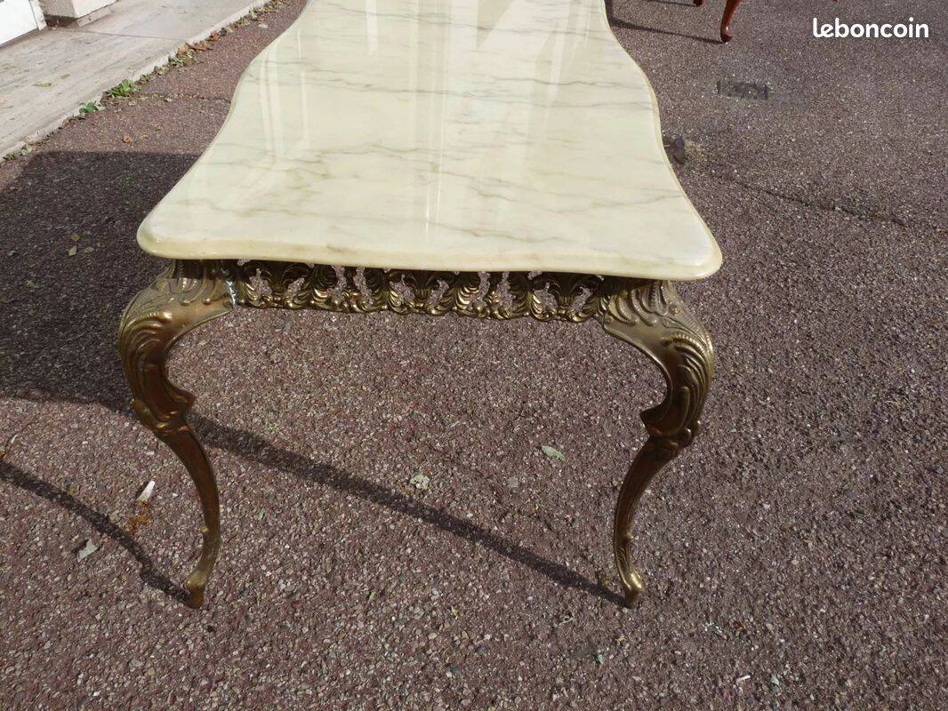 Petite Table basse Marbre et laiton