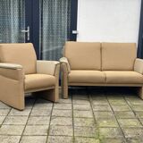 Vintage overveen 2 seater and lounge chair