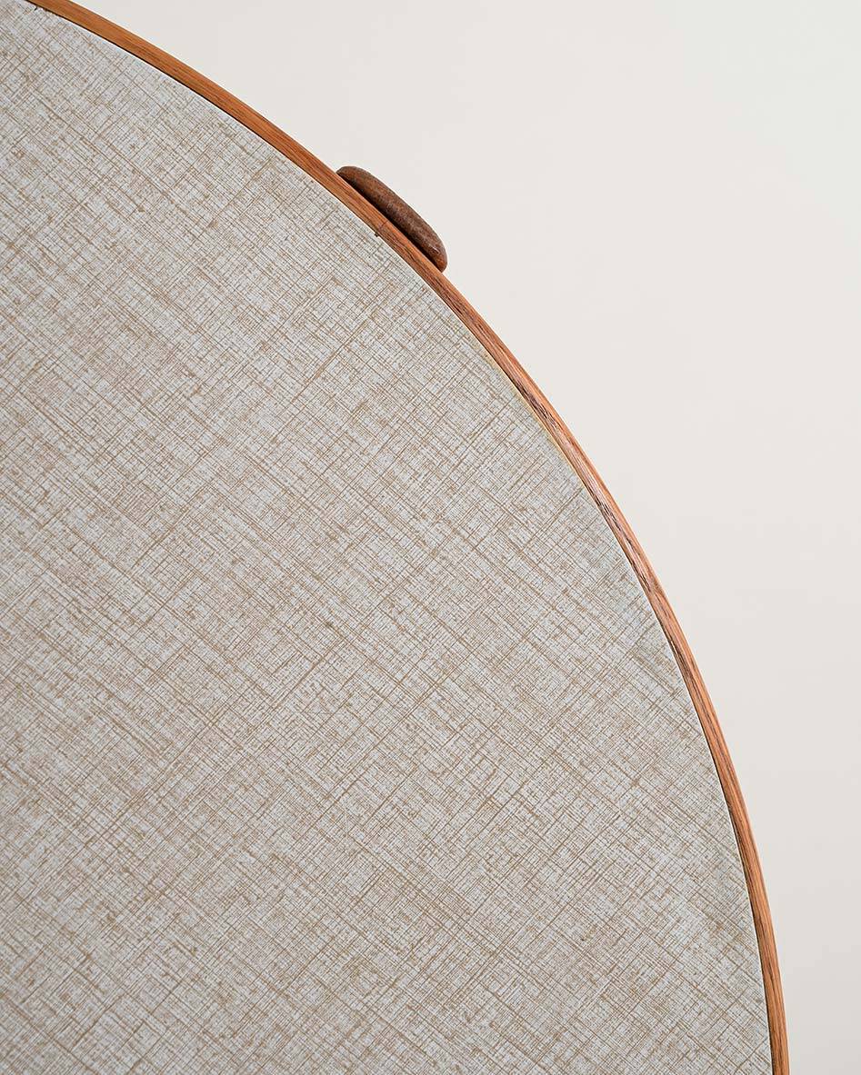 Table d'appoint en chêne et stratifié, Ferdinand Lundqvist, années 1950-1960.