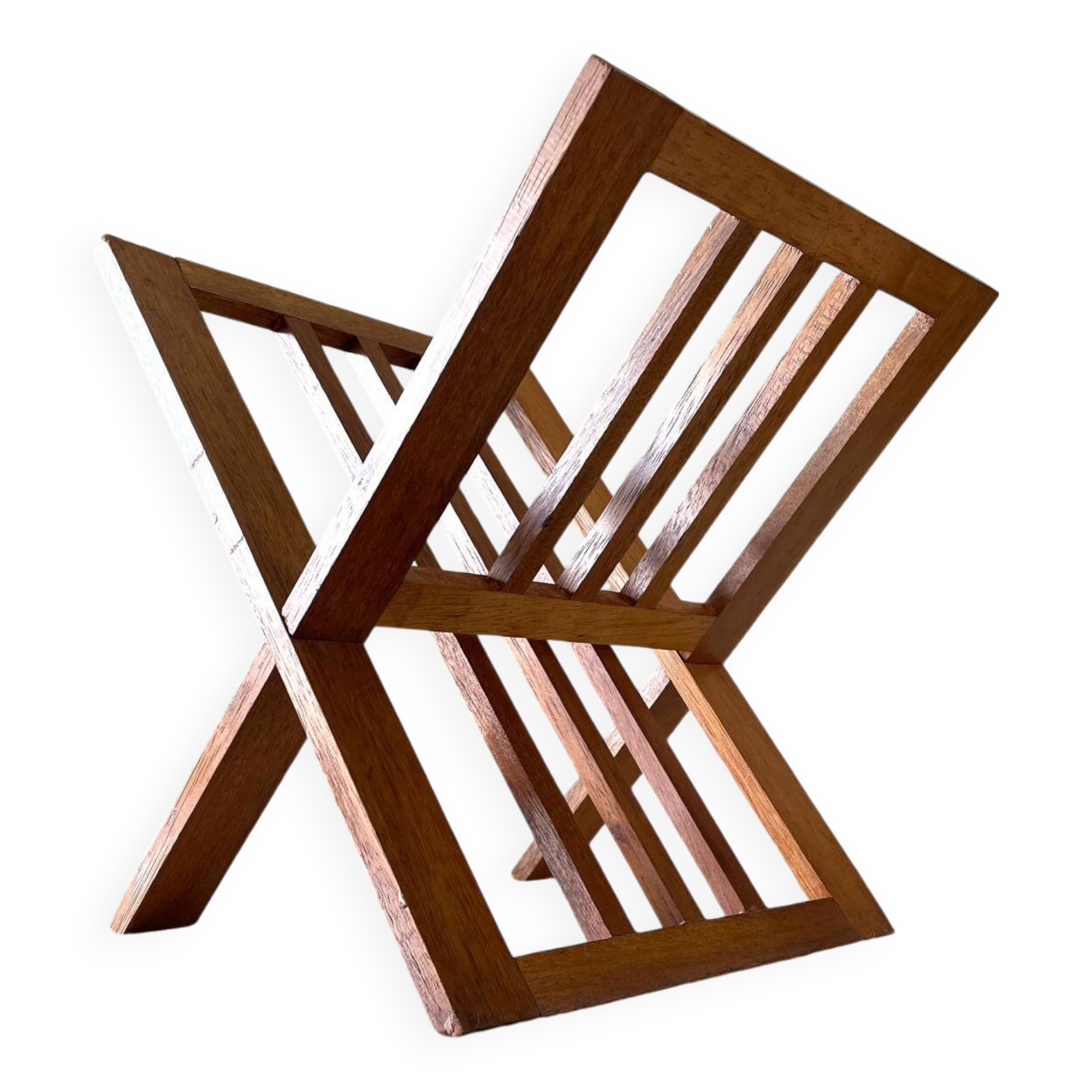 Vintage design geometric magazine rack